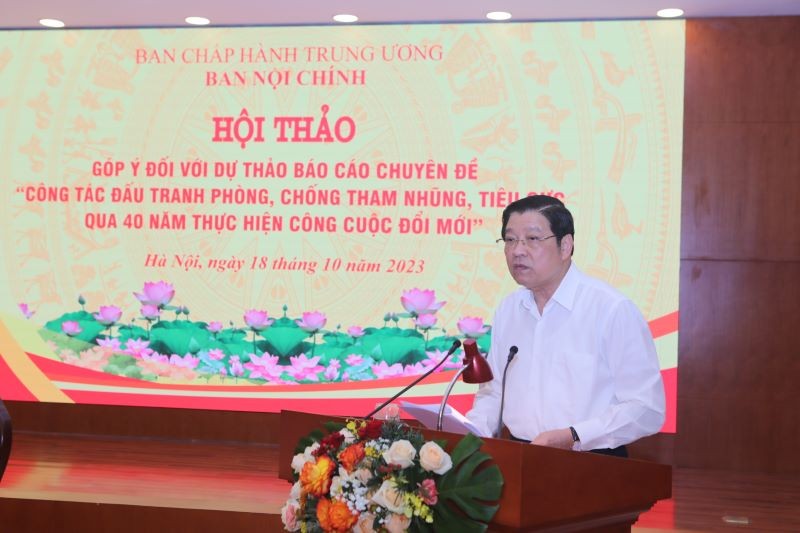 Ngày 18/10, Ban Nội chính Trung ương tổ chức Hội thảo góp ý đối với Dự thảo Báo cáo chuyên đề về tổng kết một số vấn đề về lý luận và thực tiễn về công tác phòng, chống tham nhũng, tiêu cực qua 40 năm thực hiện công cuộc đổi mới.