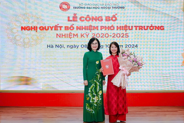 (ĐCSVN) – Theo Nghị quyết, Hội đồng Trường Đại học Ngoại thương bổ nhiệm PGS, TS Vũ Thị Hiền - Đảng ủy viên, Trưởng phòng Quản lý đào tạo giữ chức vụ Phó Hiệu trưởng nhiệm kỳ 2020 - 2025.