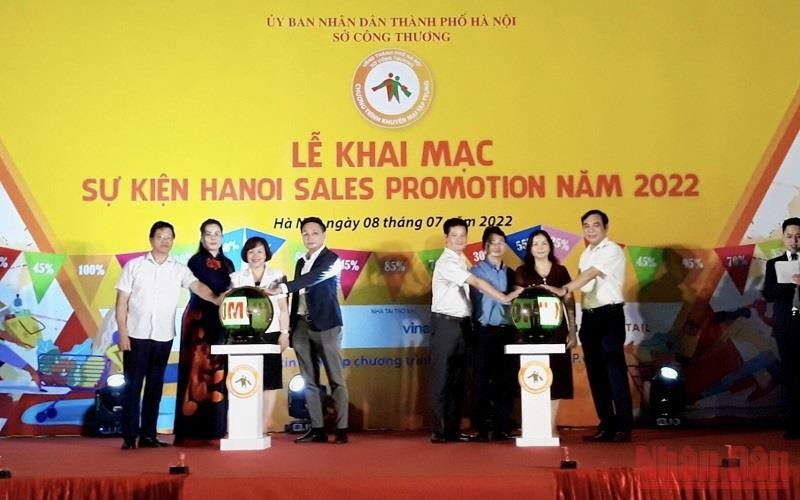  Hơn 100 doanh nghiệp tham gia “Hanoi Sales Promotion” 