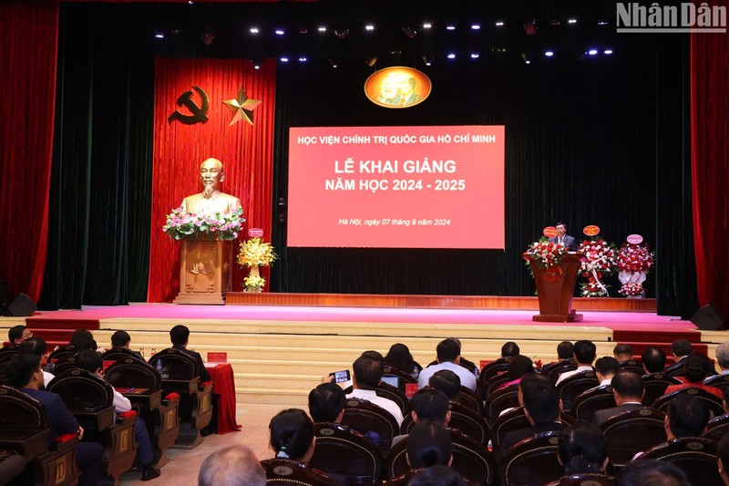  Học viện Chính trị quốc gia Hồ Chí Minh khai giảng năm học mới 