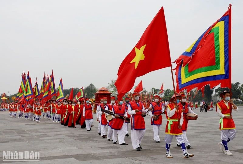  Tăng cường truyền thông, phổ biến giáo dục pháp luật về văn hóa 