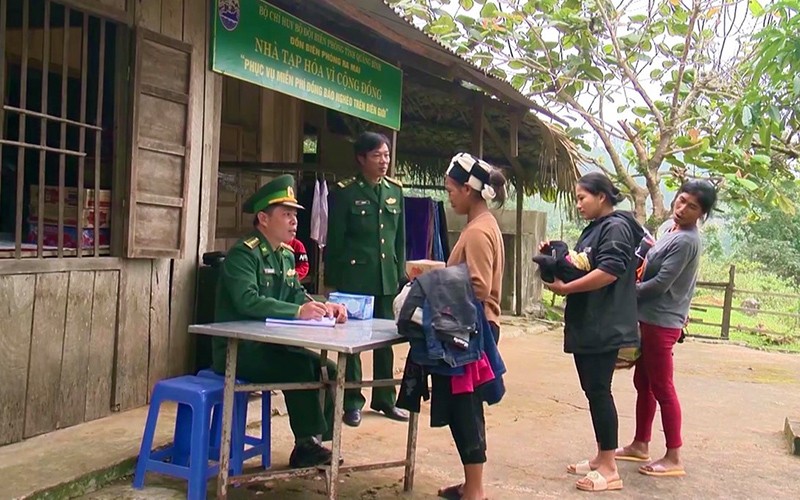  Mô hình cửa hàng miễn phí cho đồng bào DTTS 