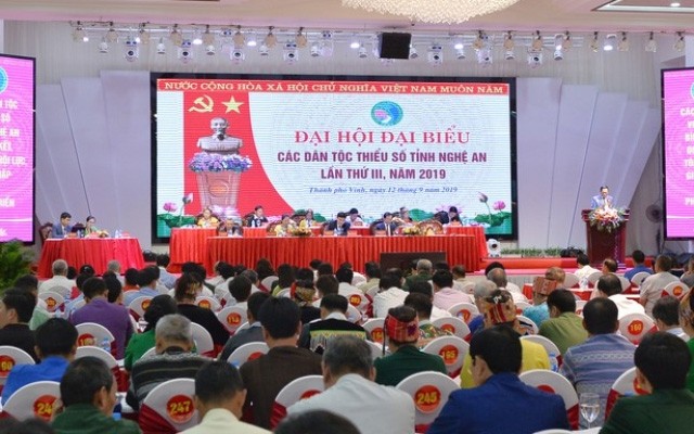  Đại hội đại biểu các DTTS tại Nghệ An và Bình Định 