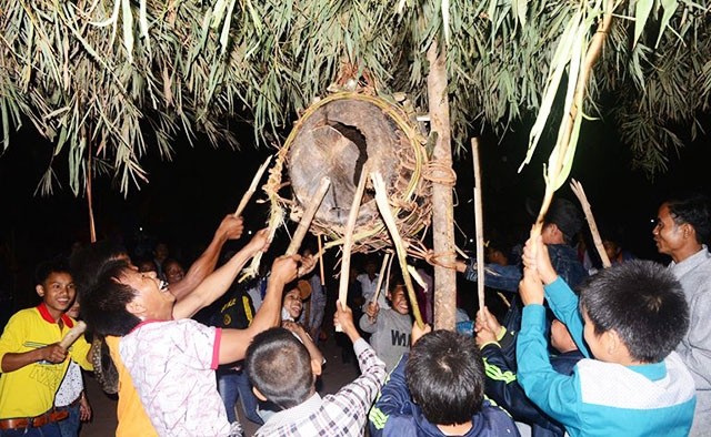  Lễ hội đập trống của người Ma Coong là di sản văn hóa phi vật thể quốc gia 