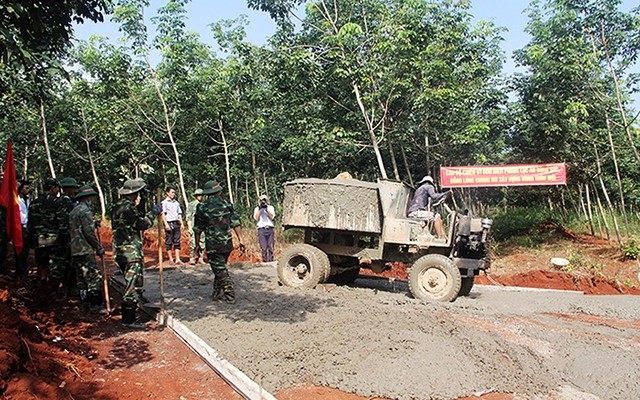  Xã biên giới Lộc Tấn về đích nông thôn mới 