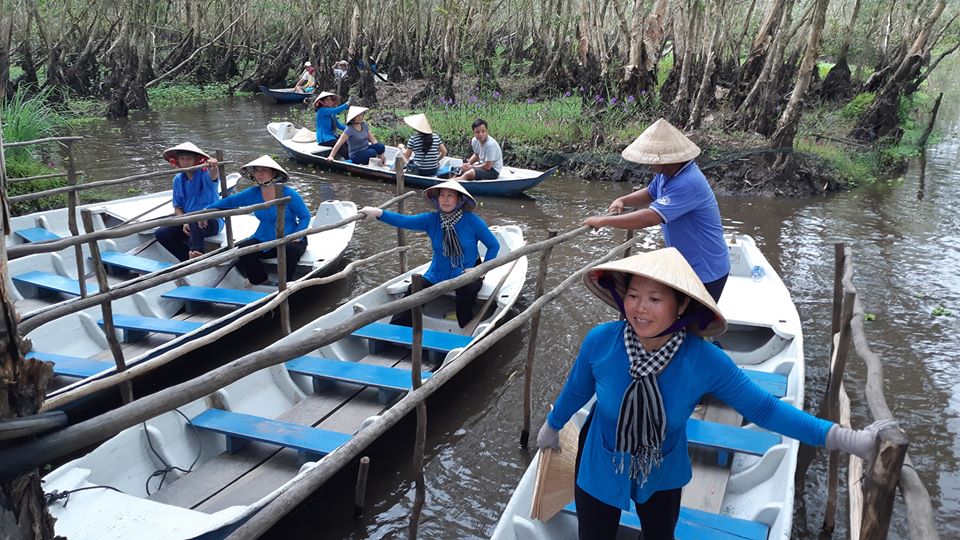 (ĐCSVN) - Theo Ủy ban Nhân dân thành phố Cần Thơ, địa phương này dự kiến sẽ công nhận thêm 5 xã nông thôn mới nâng cao, như vậy, cuối năm 2024, toàn bộ 36 xã của Thành phố đều đạt chuẩn nông thôn mới nâng cao. Đồng thời, công nhận thêm 3 xã nông thôn mới kiểu mẫu, Thành phố sẽ có 10/36 xã nông thôn mới kiểu mẫu vào cuối năm nay.