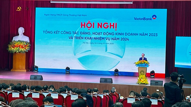  Năm 2023, dư nợ tín dụng được hỗ trợ lãi suất của Vietinbank lên tới 12 nghìn tỷ đồng 