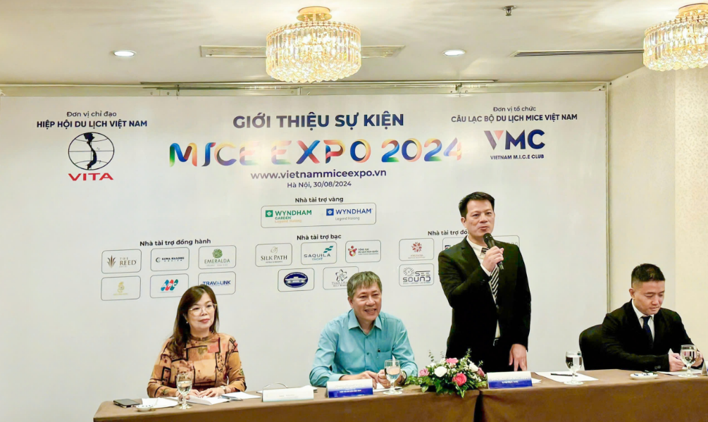 (ĐCSVN) – Với quy mô 500 doanh nghiệp, 800 đại biểu tham dự, MICE EXPO 2024 tạo cơ hội tốt cho các doanh nghiệp giới thiệu quảng bá sản phẩm và cùng nhau nhận định xu thế, xây dựng kế hoạch hành động cho thời gian tới cũng như “Định vị thương hiệu du lịch MICE Việt Nam trên bản đồ du lịch MICE thế giới”.