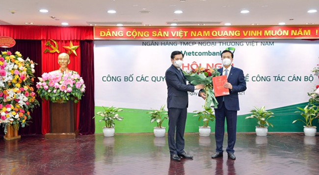  Vietcombank tổ chức lễ công bố quyết định về nhân sự lãnh đạo cấp cao 