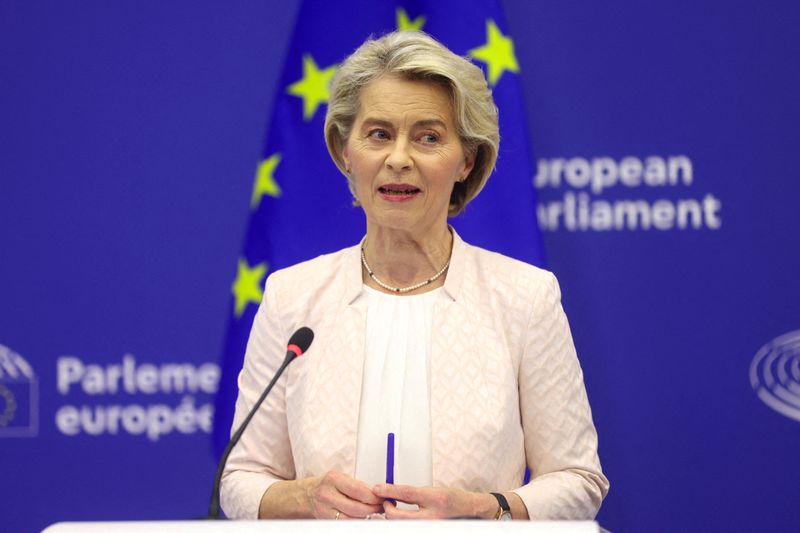 (ĐCSVN) – Ngày 17/9, Chủ tịch Ủy ban châu Âu (EC) Ursula von der Leyen đã công bố đội ngũ điều hành mới của Liên minh châu Âu (EU) nhiệm kỳ 5 năm tiếp theo.