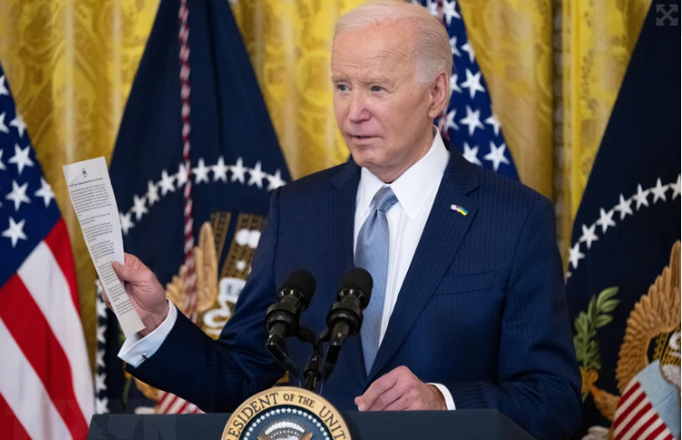 Ngày 1/3 theo giờ địa phương, Tổng thống Mỹ Joe Biden đã ký phê chuẩn dự luật chi tiêu ngắn hạn nhằm tránh nguy cơ đóng cửa một phần chính phủ vào cuối tuần.