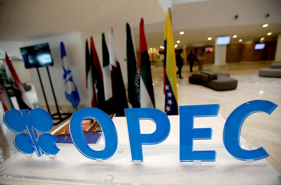 (ĐCSVN) - Tổ chức Các nước Xuất khẩu Dầu mỏ (OPEC) đã giữ nguyên các mức dự báo tăng trưởng nhu cầu dầu toàn cầu trong năm 2023 và năm 2024 dựa trên kỳ vọng các nền kinh tế lớn trên thế giới sẽ hoạt động tốt hơn.