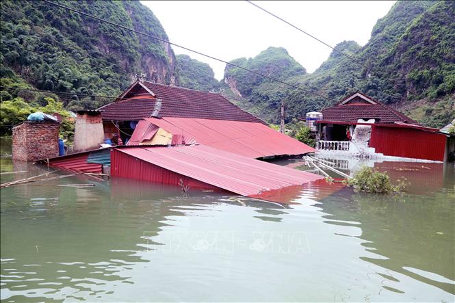 (ĐCSVN) - Chủ động ứng phó với mưa lũ, giảm thiệt hại về người; khởi tố, bắt tạm giam đối tượng hoạt động nhằm lật đổ chính quyền nhân dân; thủ lĩnh Hamas bị ám sát ở Iran… là những thông tin đáng chú ý hôm nay (ngày 31/7/2024).