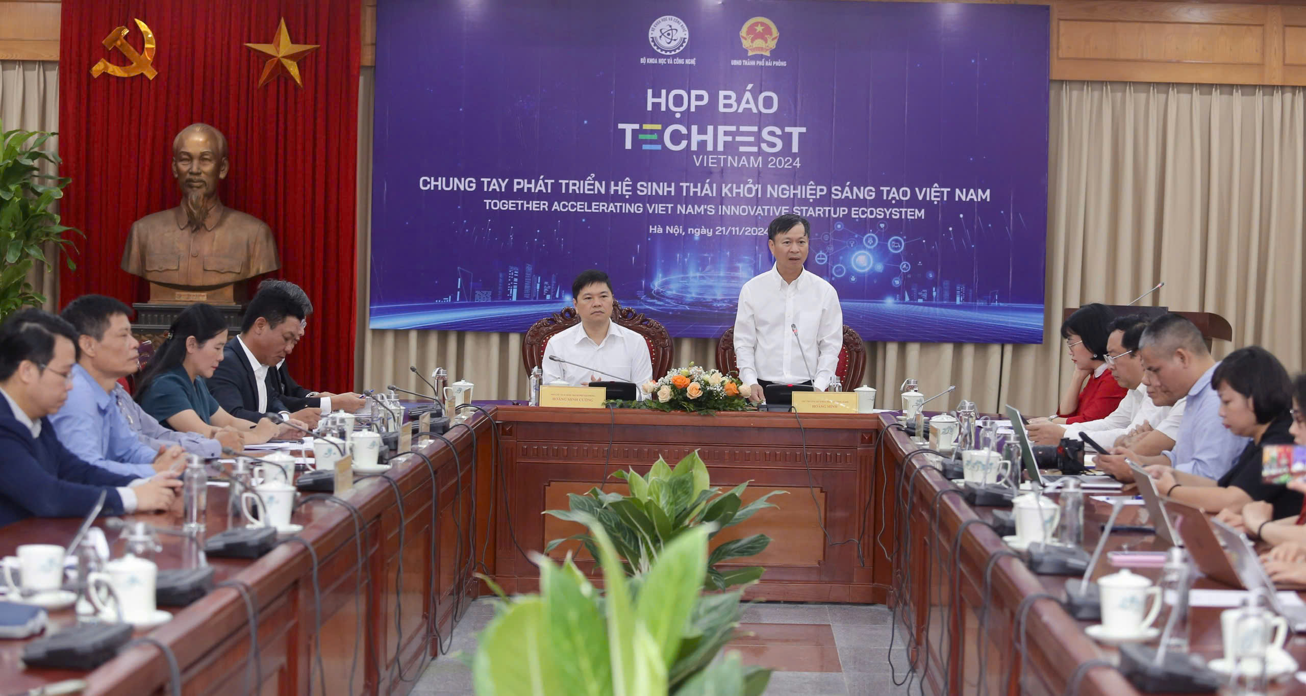 (ĐCSVN) – TECHFEST Việt Nam 2024 hứa hẹn sẽ là sự kiện quan trọng, góp phần thúc đẩy mạnh mẽ phong trào khởi nghiệp sáng tạo tại Việt Nam nói chung và Hải Phòng nói riêng, tạo ra động lực mới cho phát triển kinh tế - xã hội đất nước.