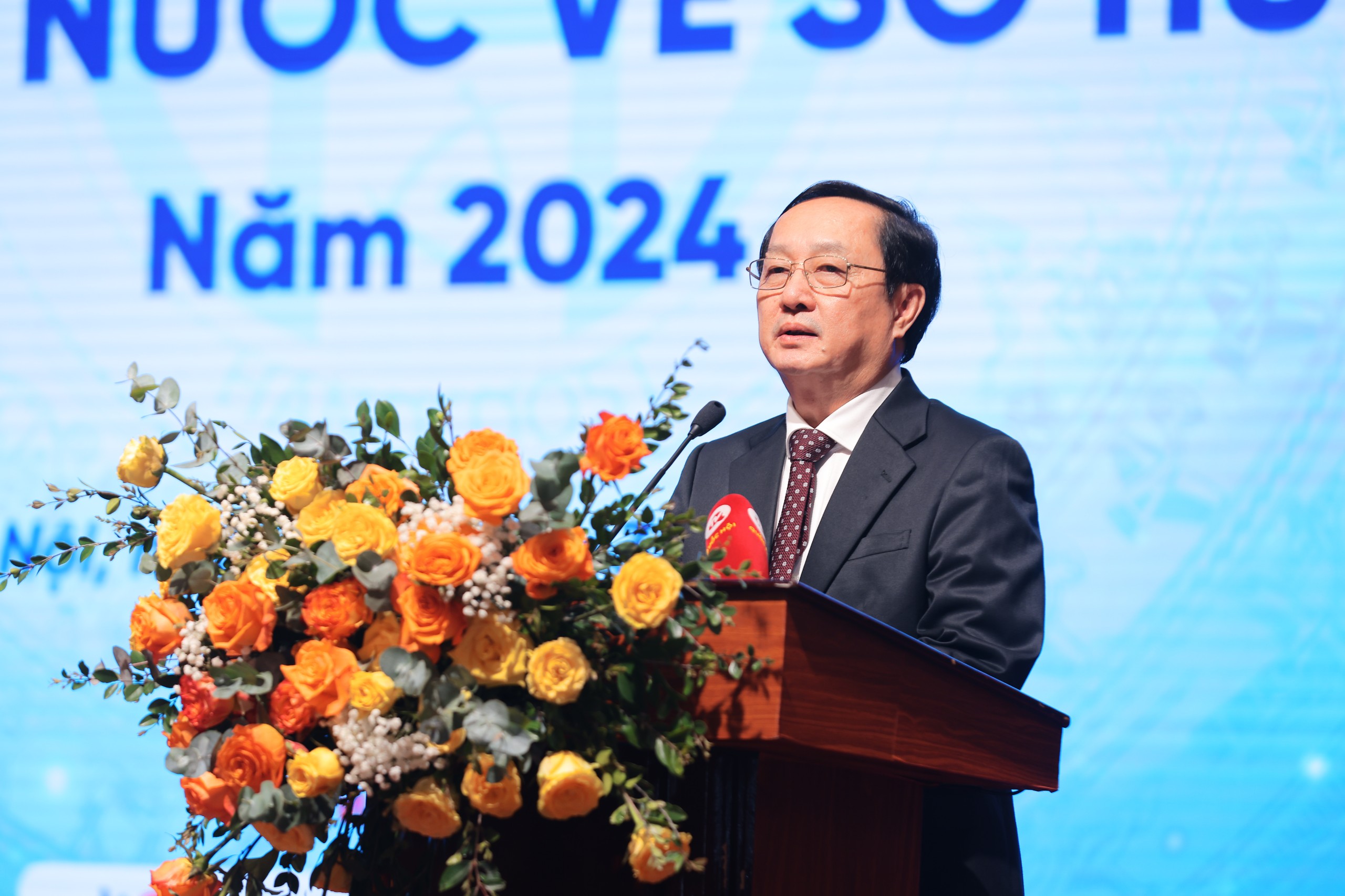 (ĐCSVN) – Theo Bộ trưởng Bộ Khoa học và Công nghệ Huỳnh Thành Đạt, năm 2023, hoạt động quản lý nhà nước về sở hữu trí tuệ đã đạt được những kết quả đáng ghi nhận, trong đó nổi bật là việc hoàn thiện thể chế, chính sách, pháp luật.