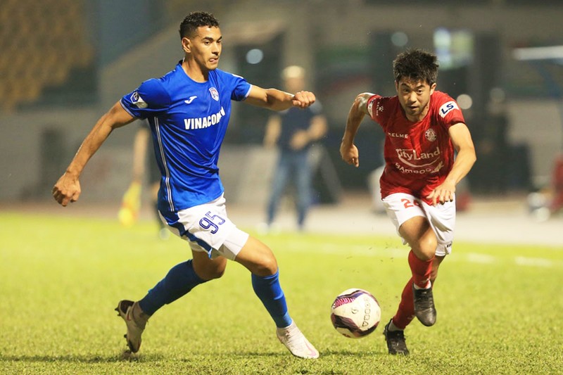  Lịch thi đấu vòng 6 V-League 2021: Kiatisak đối đầu Lee Nguyễn 