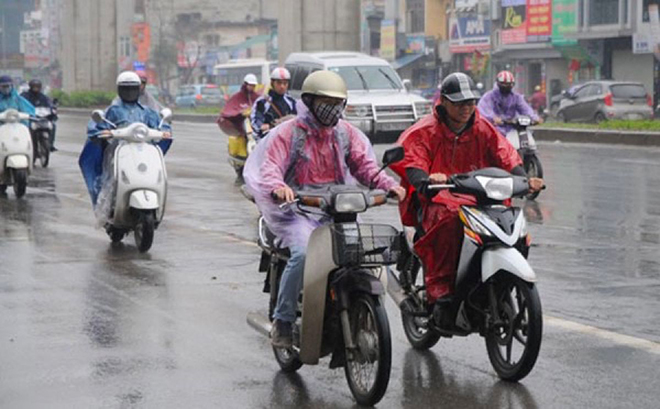 (ĐCSVN) - Theo ông Nguyễn Văn Hưởng, Trưởng phòng Dự báo Khí hậu, Trung tâm Dự báo Khí tượng thủy văn Quốc gia, đợt không khí lạnh sắp tới có khả năng gây ra gió mạnh ở Bắc bộ, Bắc Trung bộ khoảng cấp 6, tương tự đợt gió mạnh hồi tháng 5/2011. Như vậy, khoảng 10 năm hiện tượng lặp lại 1 lần.