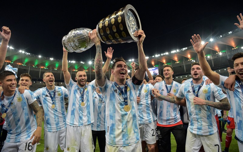  Cận cảnh Messi cùng Argentina vô địch Copa America 2021 