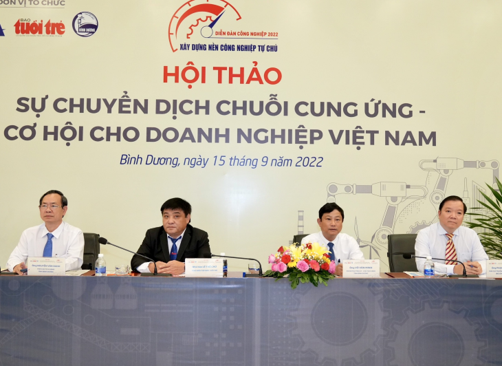 (ĐCSVN) - Thời gian qua, sự chuyển dịch mạnh mẽ của chuỗi cung ứng trên toàn cầu khiến nhiều tập đoàn đa quốc gia đẩy mạnh đầu tư vào Việt Nam, góp phần hình thành nên 