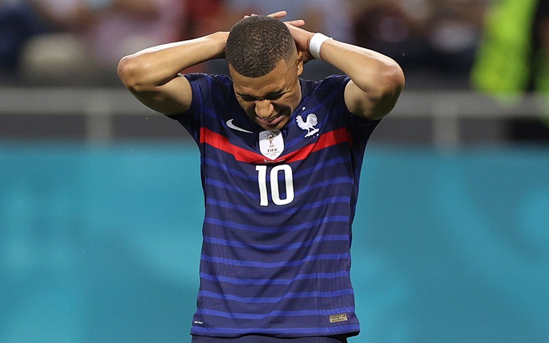  Mbappe được sắp xếp vào vai người hùng, nhưng lại hóa tội đồ 