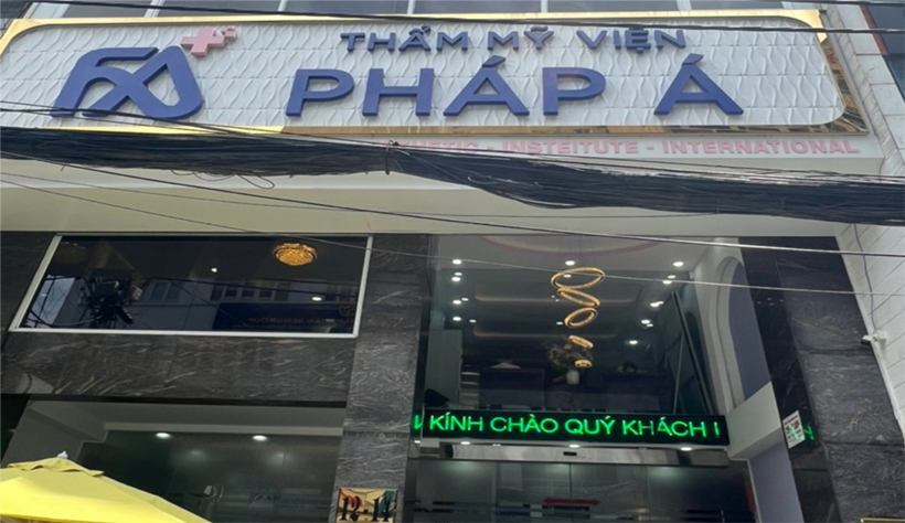 (ĐCSVN) - Thanh tra Sở Y tế Thành phố Hồ Chí Minh đang đấu tranh, cương quyết xử lý nghiêm theo quy định pháp luật các sai phạm của Công ty TNHH Thẩm mỹ viện FA Plus và xem xét chuyển hồ sơ sang cơ quan điều tra Công an Thành phố Hồ Chí Minh.