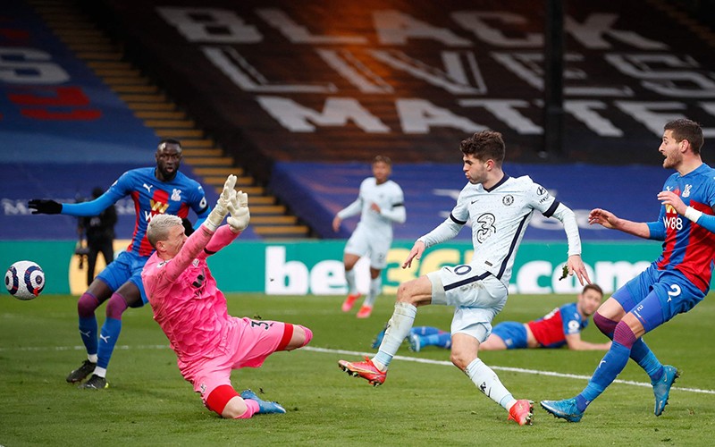  Đại thắng Crystal Palace 4-1, Chelsea trở lại tốp bốn 