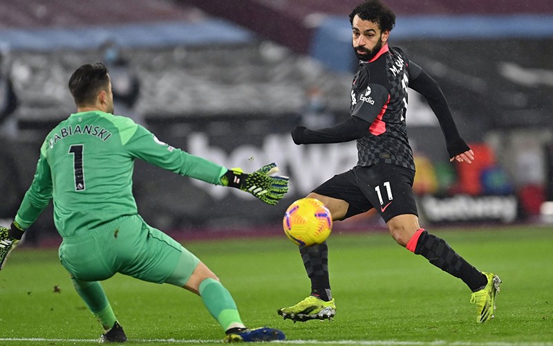  Liverpool thắng West Ham 3-1 trên sân khách 