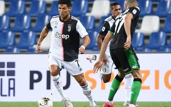  Juventus bị Sassuolo cầm hòa trong trận cầu sáu bàn thắng 