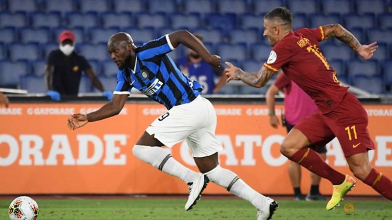  Hòa AS Roma 2-2, Inter Milan hụt hơi trong cuộc đua vô địch 