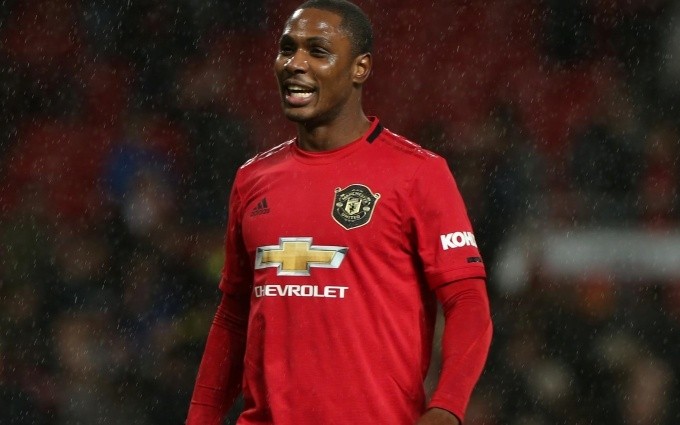  Man Utd gia hạn hợp đồng mượn Odion Ighalo 