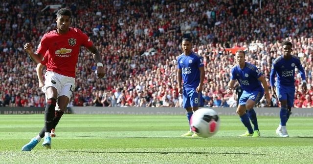  Man United thắng tối thiểu Leicester 1-0; Chelsea, Tottenham “nổ súng” rộn ràng 