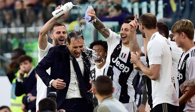  Juventus lần thứ tám liên tiếp vô địch Serie A 