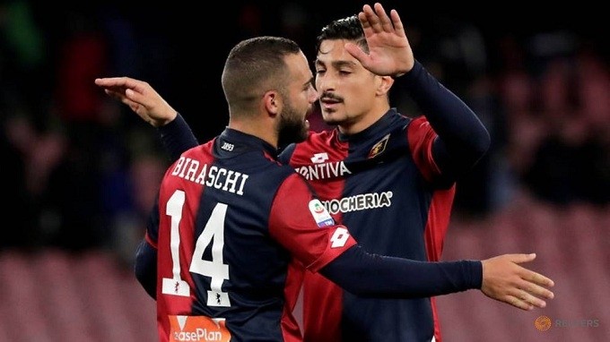  Napoli giành điểm trước Genoa, Juventus chưa thể ăn mừng chức vô địch sớm 