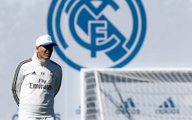  Zidane xắn tay cải tổ Real Madrid 