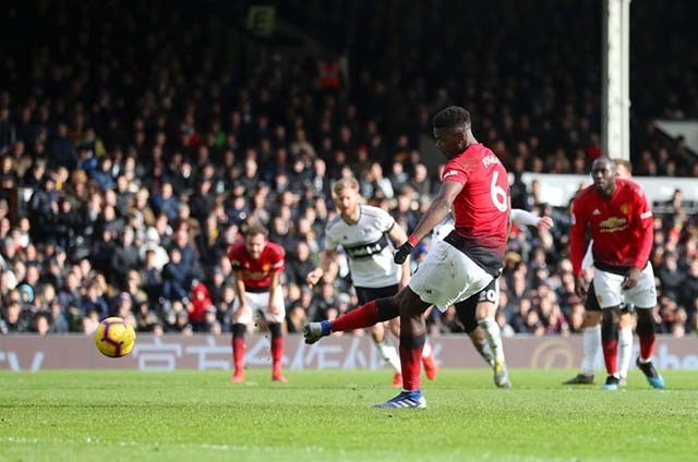  Thắng dễ Fulham 3-0, Man United tiến vào tốp 4 