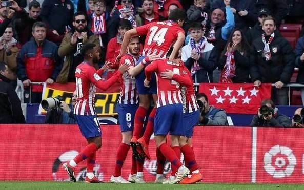  Thắng nhàn 2-0, Atletico duy trì thế bám đuổi với Barca 