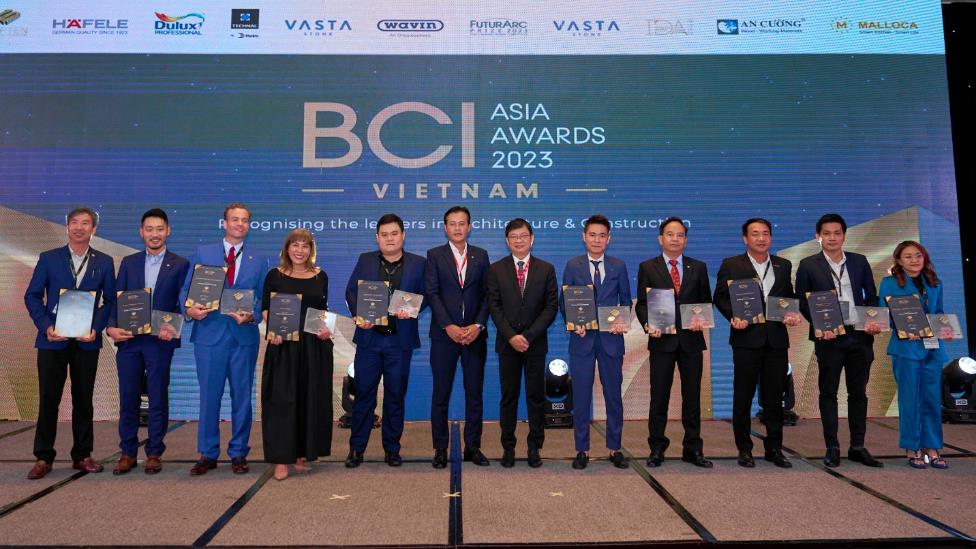 (ĐCSVN) - Trải qua quá trình đánh giá khắt khe, TNG Realty đã được vinh danh trong Top 10 Developers 2023 - Top 10 Nhà phát triển bất động sản hàng đầu Việt Nam 2023 tại lễ trao giải BCI Asia Awards ngày 26/5/2023.