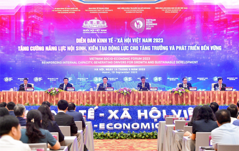 Diễn đàn Kinh tế - Xã hội Việt Nam 2023: Tăng cường năng lực nội sinh, kiến tạo động lực cho tăng trưởng và phát triển bền vững