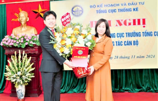 Hội nghị công bố Quyết định công tác cán bộ tại Cục Thống kê tỉnh Nam Định