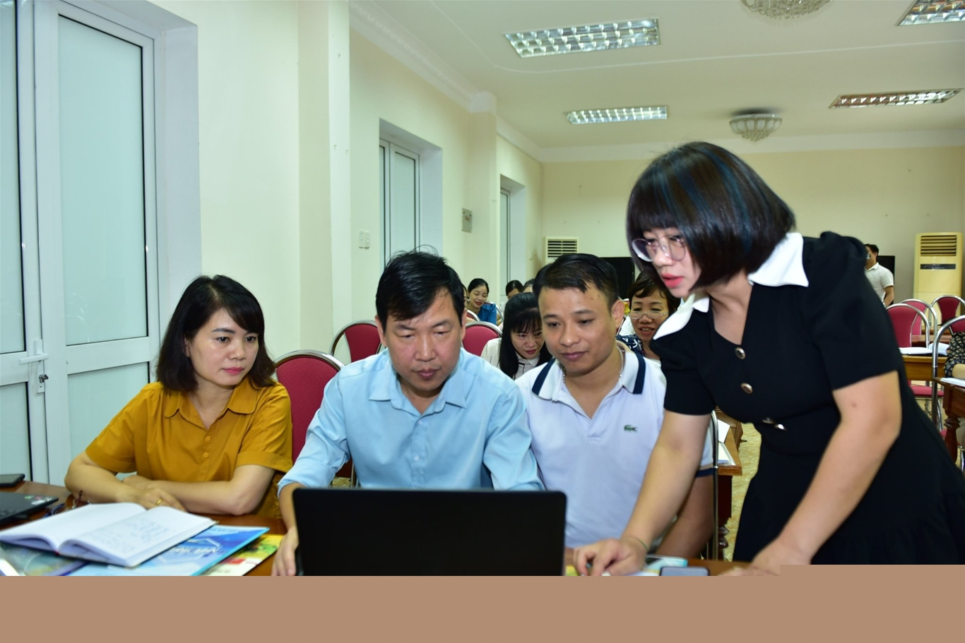 Tuyên Quang: Quyết tâm thực hiện thành công cuộc Điều tra, thu thập thông tin về thực trạng kinh tế - xã hội của 53 dân tộc thiểu số năm 2024