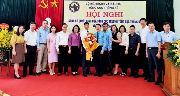 Hội nghị Công bố Quyết định của Tổng cục trưởng Tổng cục Thống kê về công tác cán bộ của Cục Thống kê tỉnh Bắc Giang