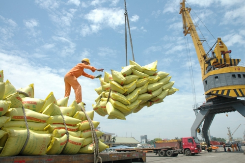 Phạm vi và nguồn thông tin đánh giá lại quy mô Tổng sản phẩm trong nước