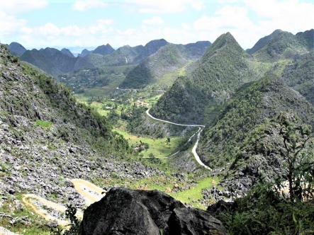 Bảo tồn, tôn tạo và phát huy giá trị Công viên địa chất toàn cầu UNESCO tại Việt Nam