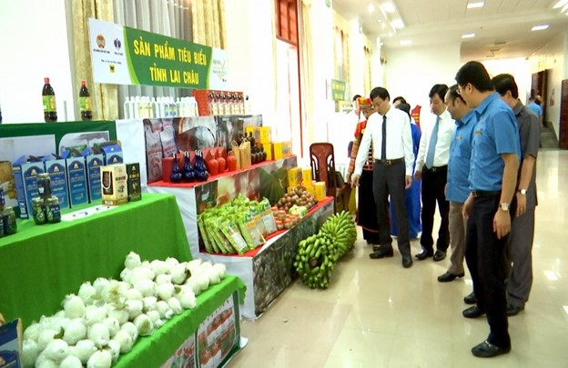 Những cách làm hiệu quả, sáng tạo trong phong trào thi đua: “Lai Châu - Chung sức Xây dựng nông thôn mới” 