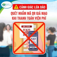 Dán mã QR giả tại quầy thu viện phí để lừa đảo