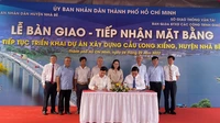 Tiếp nhận mặt bằng, tiếp tục xây dựng cầu Long Kiểng