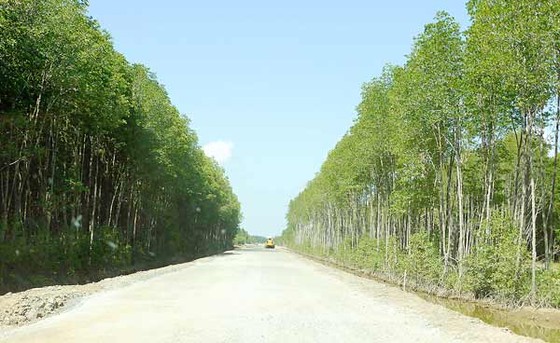 Chưa nối thông được toàn tuyến đường Hồ Chí Minh