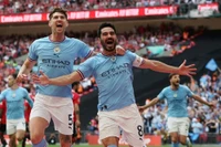 Ăn tối với Pep vào thứ Tư, Gundogan sẽ gia nhập Man City trong 48 giờ