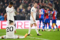 Man.United thảm bại 0-4 tại Crystal Palace