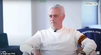 Jose Mourinho khẳng định bị sa thải bởi 'người ít hiểu biết về bóng đá'